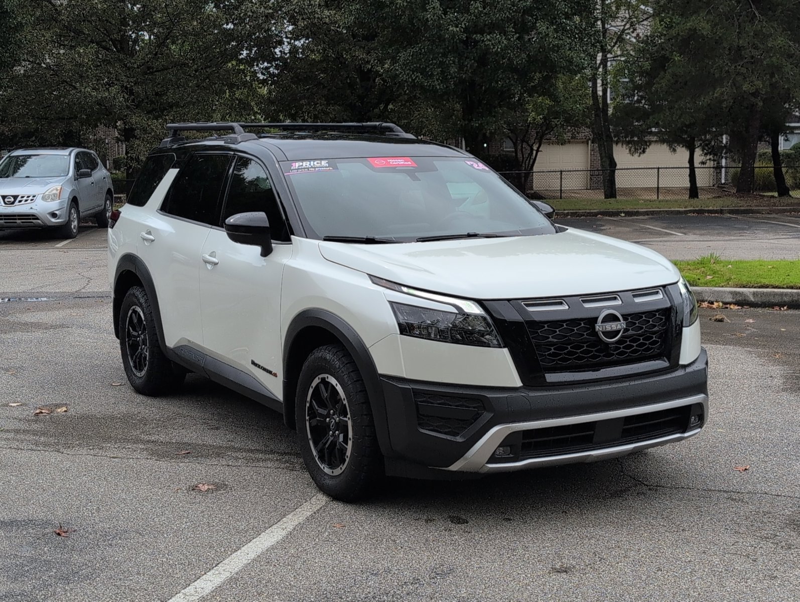 2024 Nissan Pathfinder Rock Creek photo 3