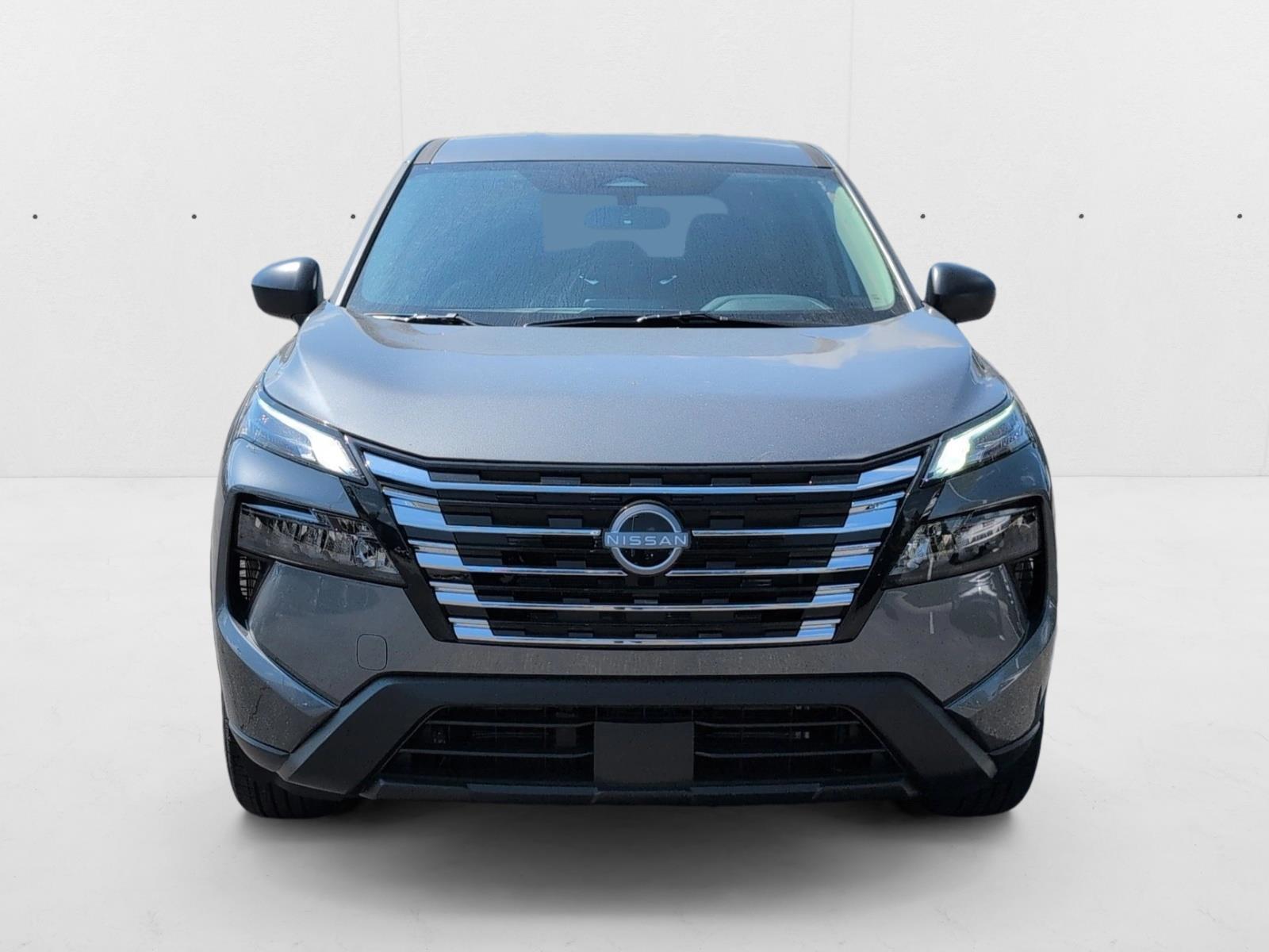 2026 Nissan Rogue S photo 2