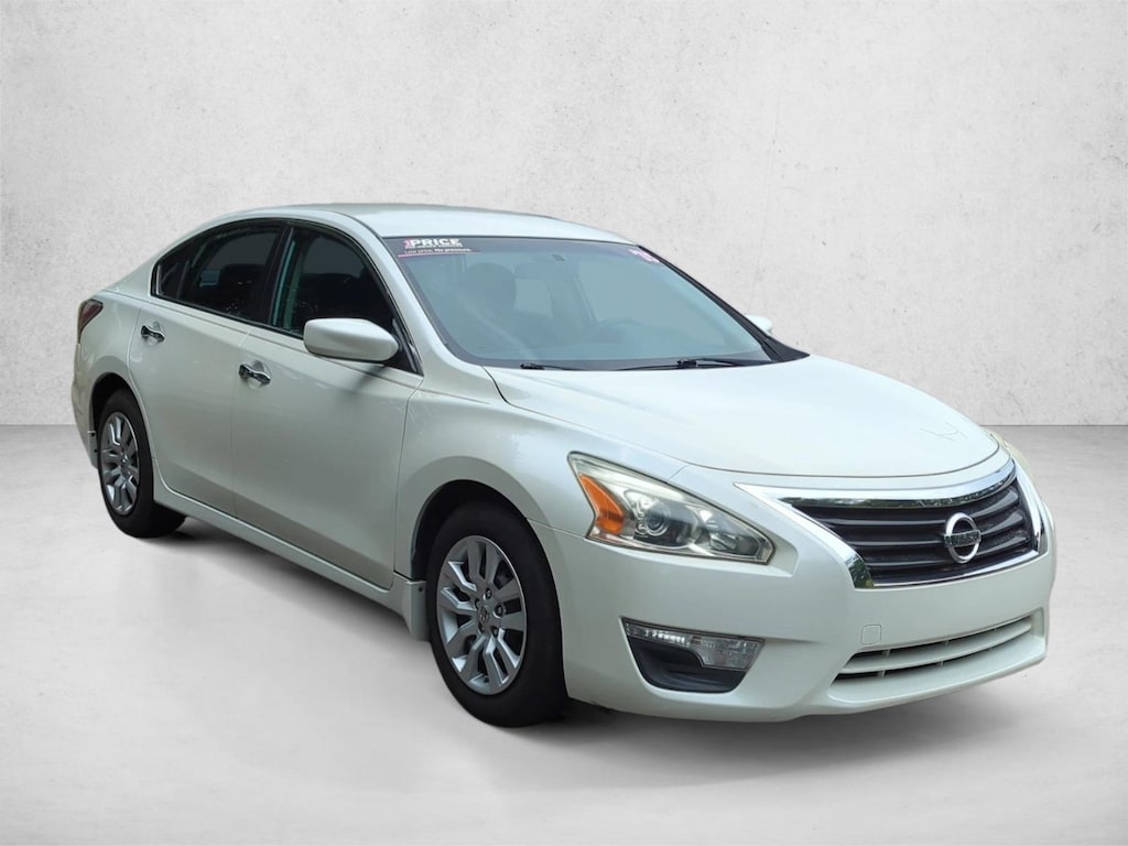 Used 2015 Nissan Altima 2.5 S 4dr Car