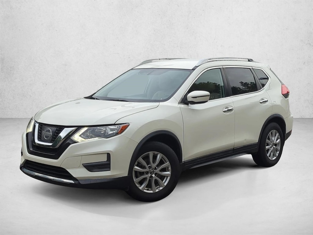 Used 2017 Nissan Rogue SV Sport Utility