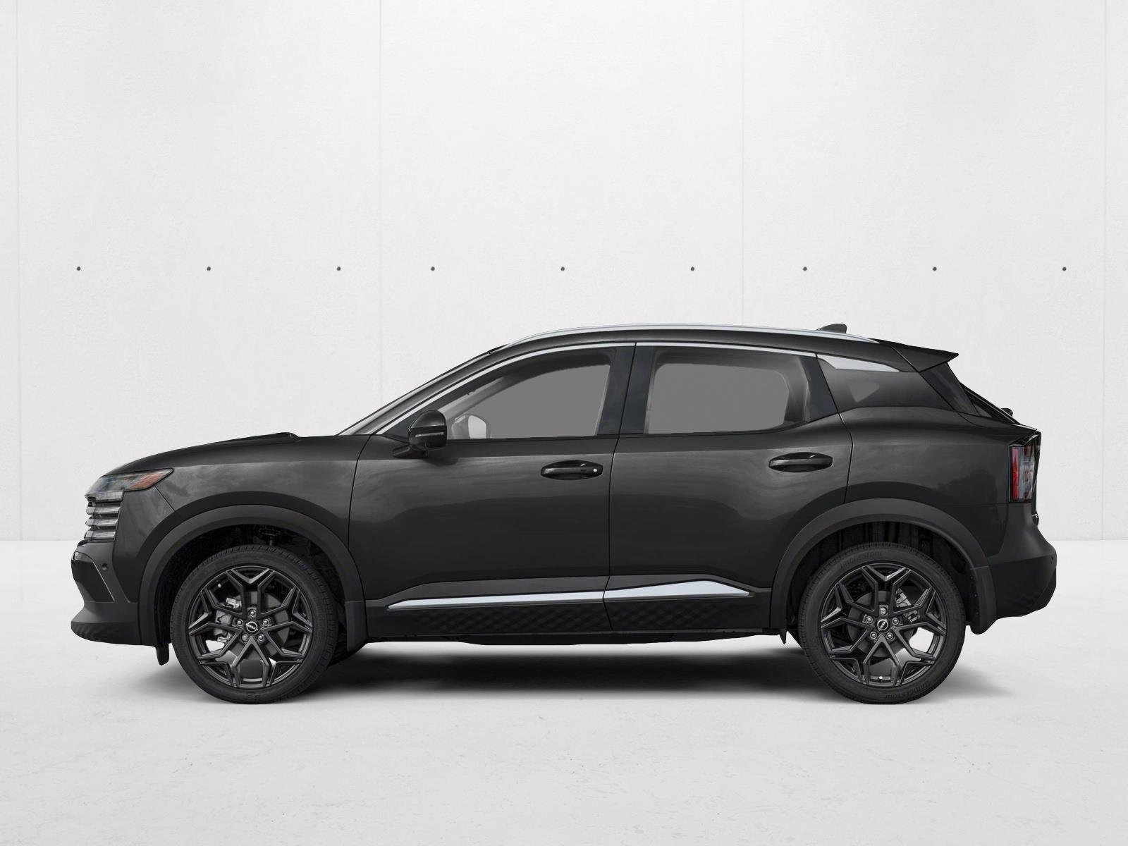 2026 Nissan Kicks SR photo 3
