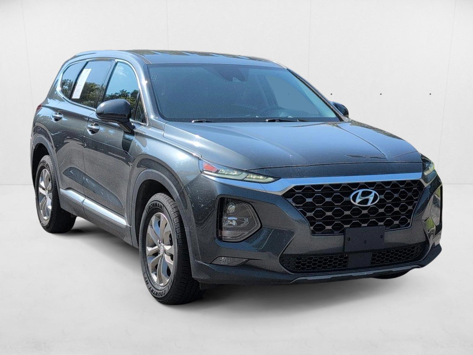 2020 Hyundai Santa Fe SEL Sport photo 3