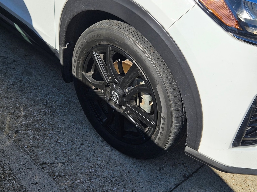 Used 2022 Nissan Kicks SR Sport Utility