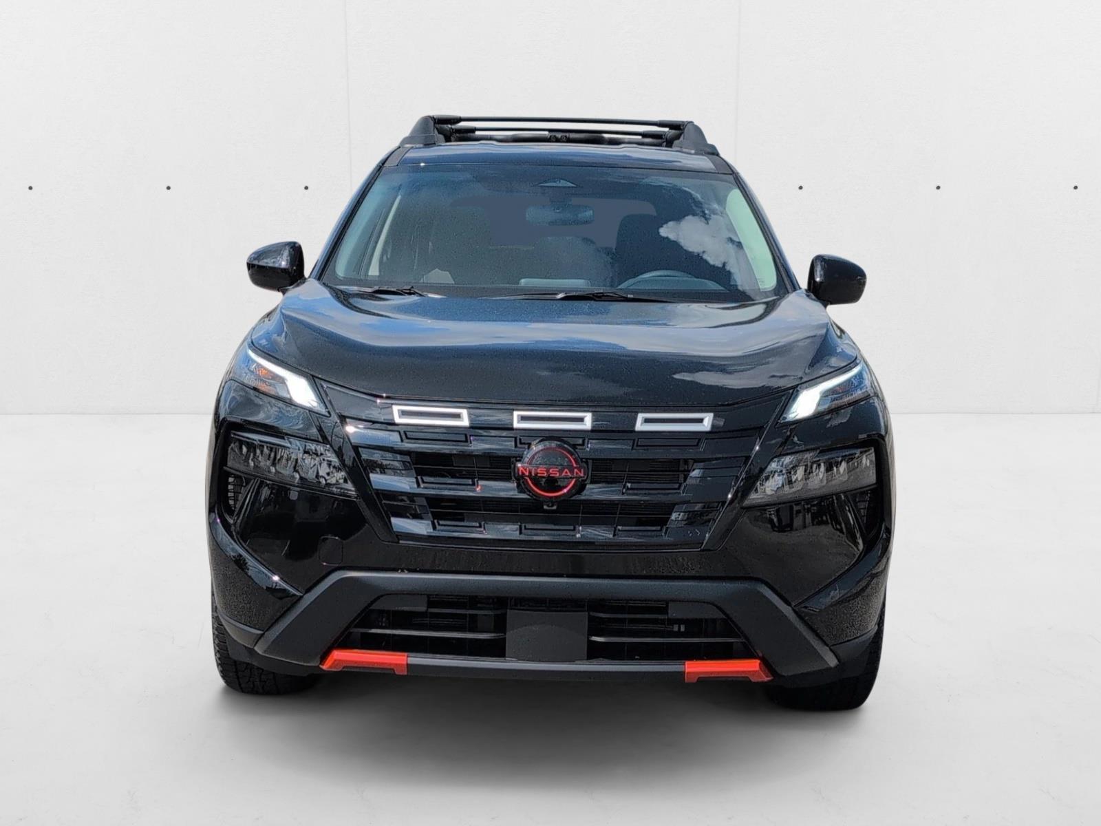 2026 Nissan Rogue SV photo 2