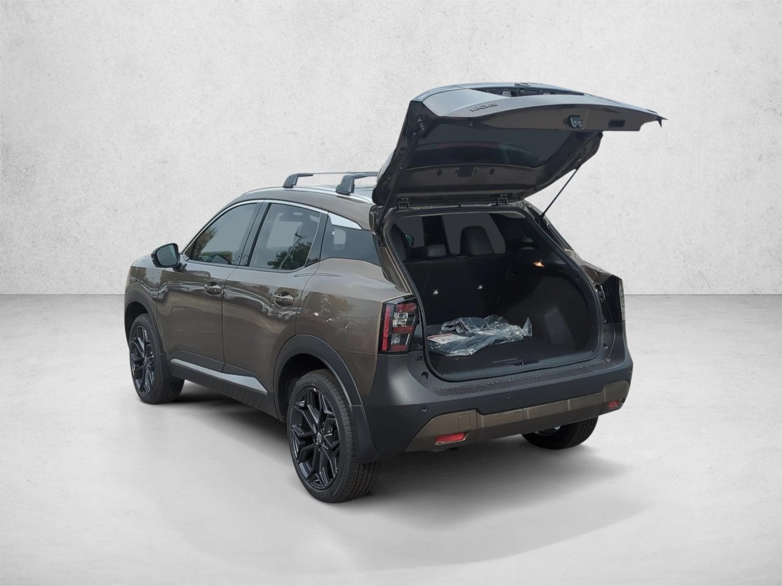 2026 Nissan KICKS SR - Photo 9