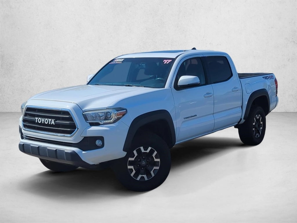 Used 2017 Toyota Tacoma TRD Off Road Crew Cab Pickup