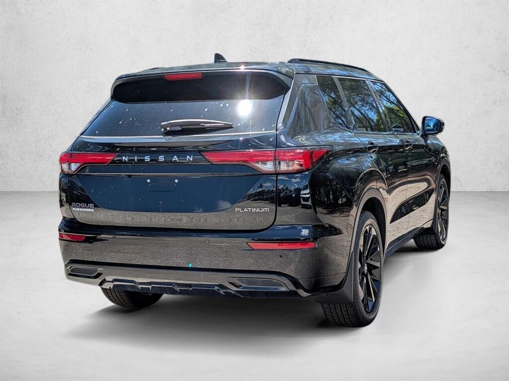 New 2026 Nissan Rogue Plug-In Hybrid Platinum SUV