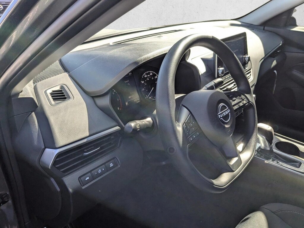 Certified 2025 Nissan Altima S Sedan