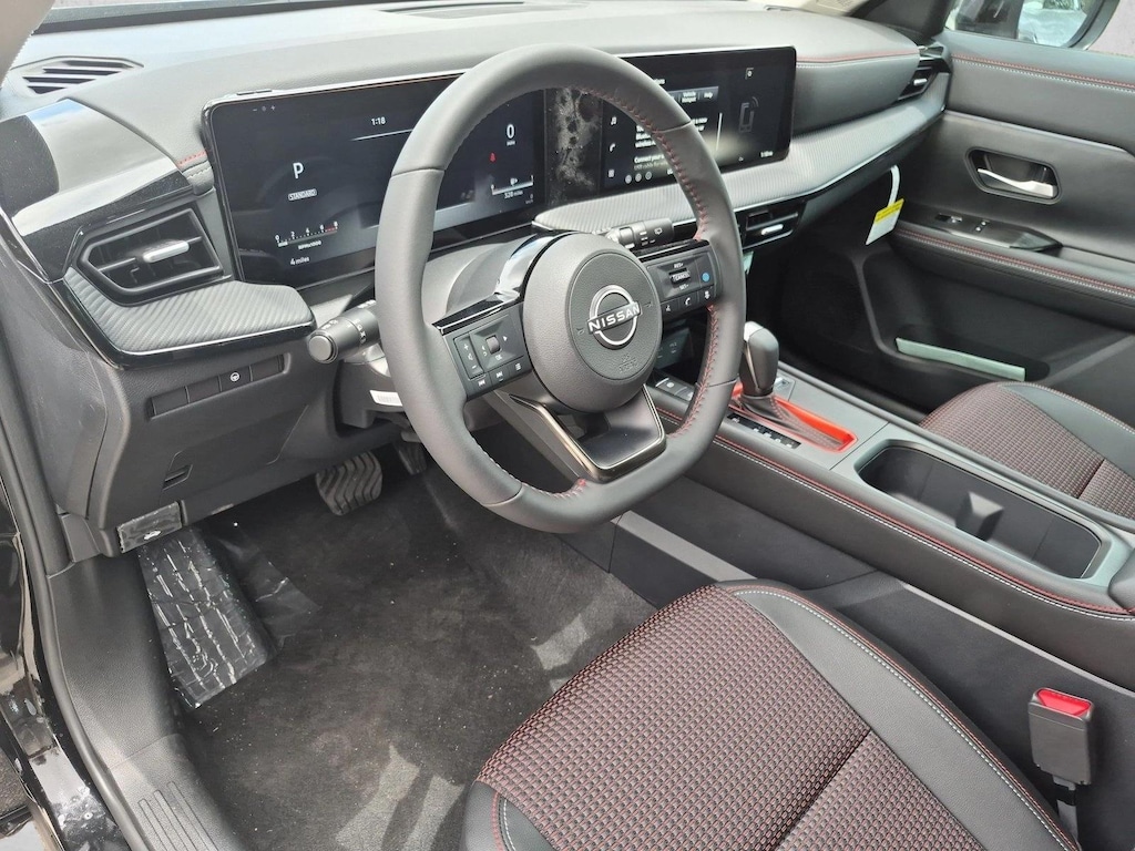 New 2026 Nissan Kicks SR SUV