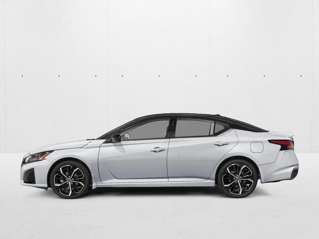 New 2026 Nissan Altima SR Sedan