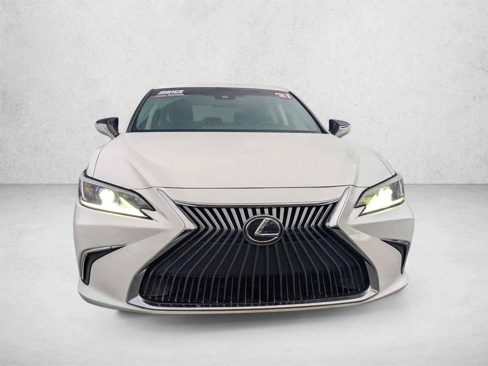 2021 Lexus ES 350 photo 2