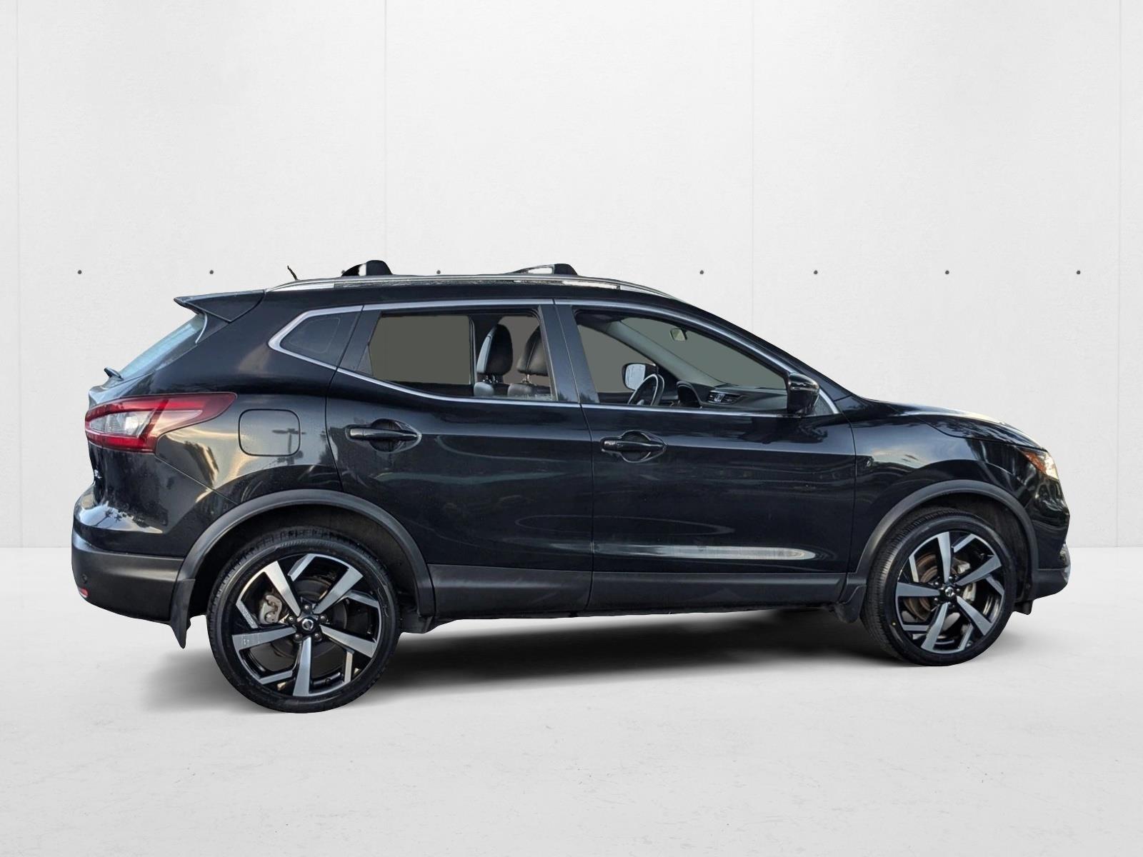 2021 Nissan Rogue Sport SL photo 4