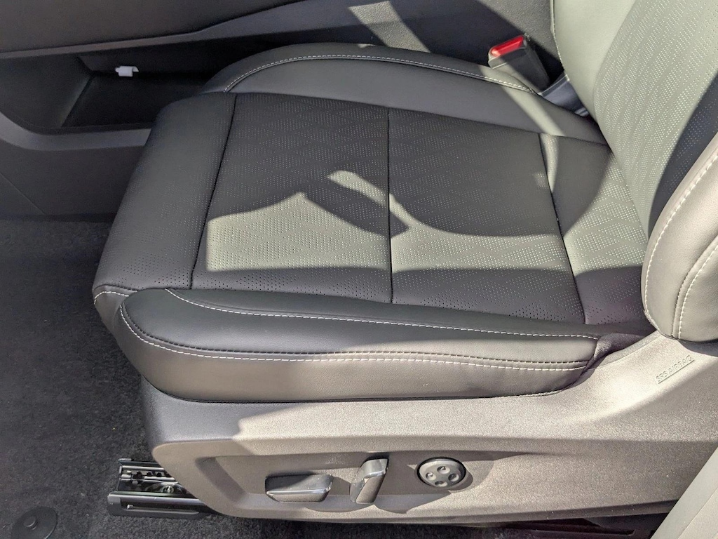 New 2026 Nissan Murano Platinum SUV