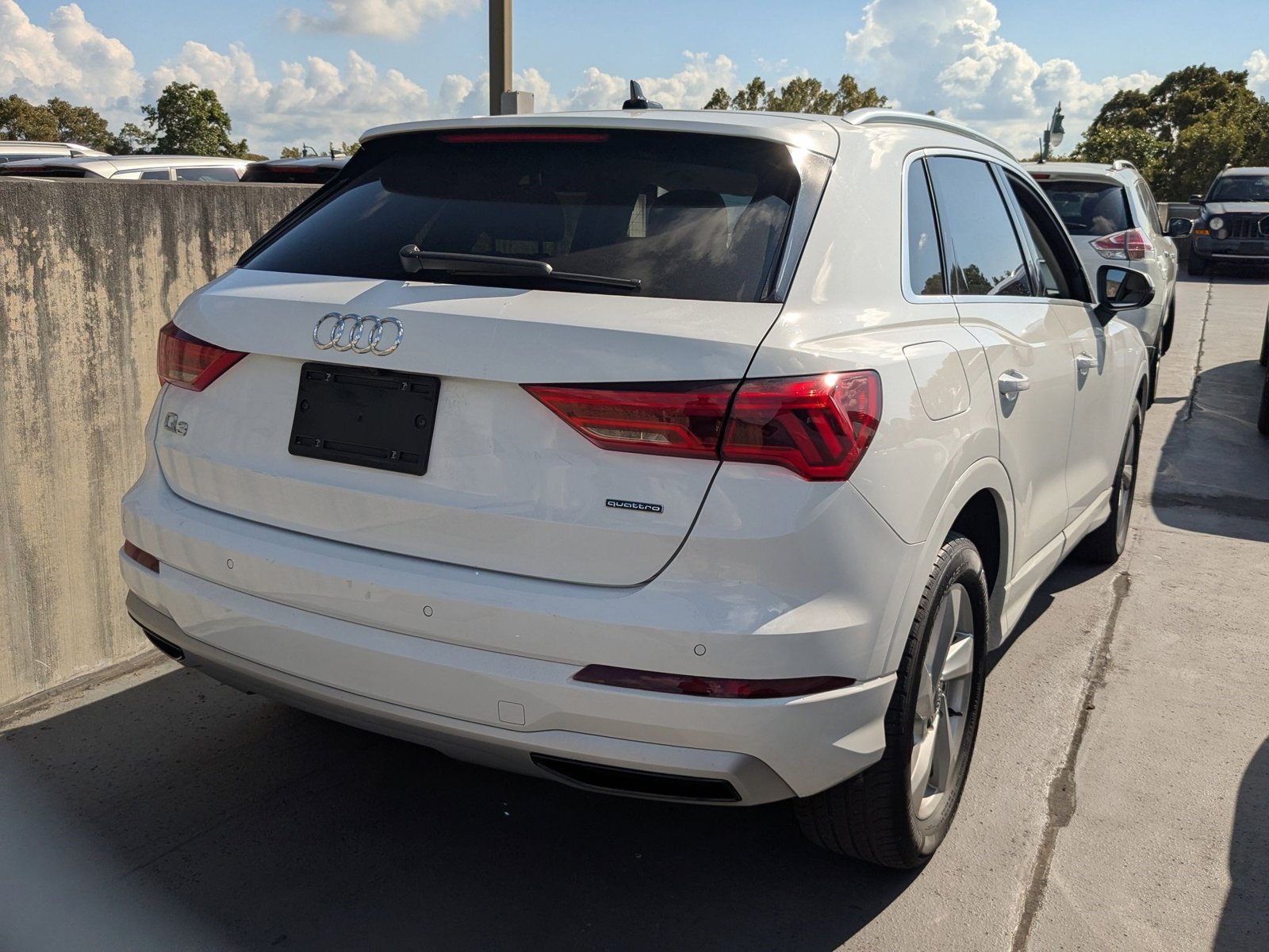 2020 Audi Q3 Premium 45 TFSI photo 4