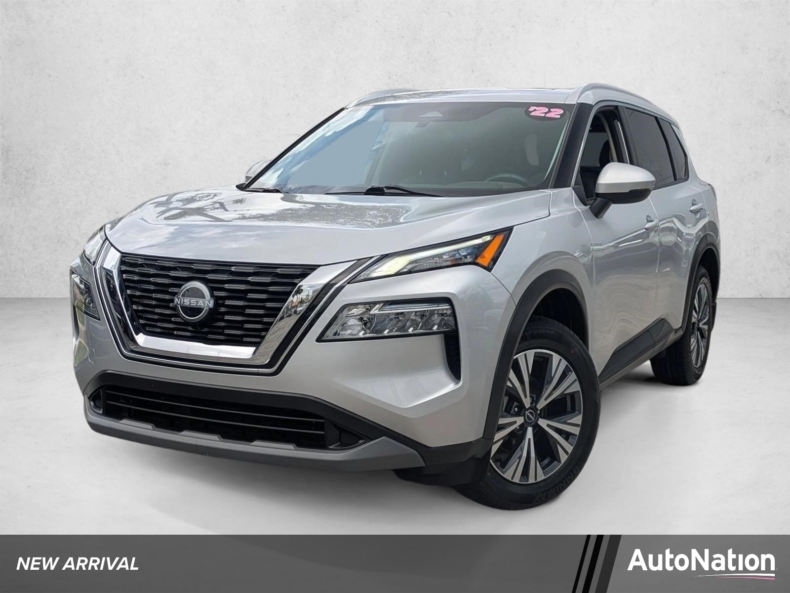 2022 Nissan Rogue SV FWD's photo