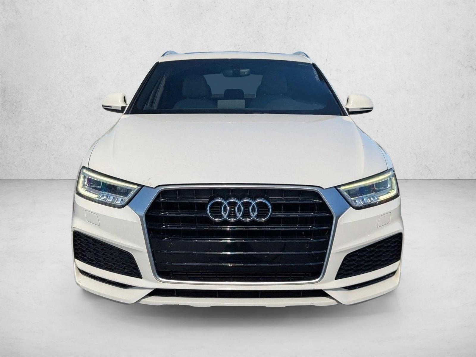 2018 Audi Q3 Premium Plus photo 2