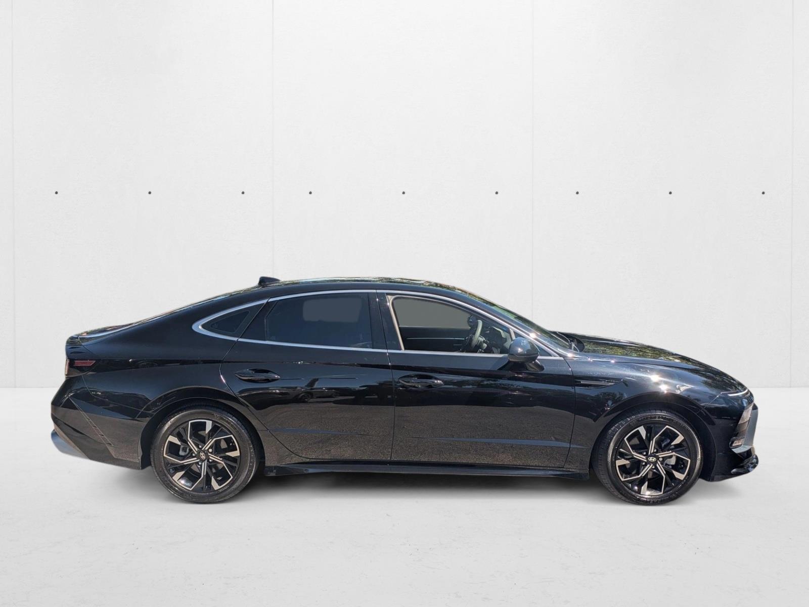 2024 Hyundai Sonata SEL photo 4