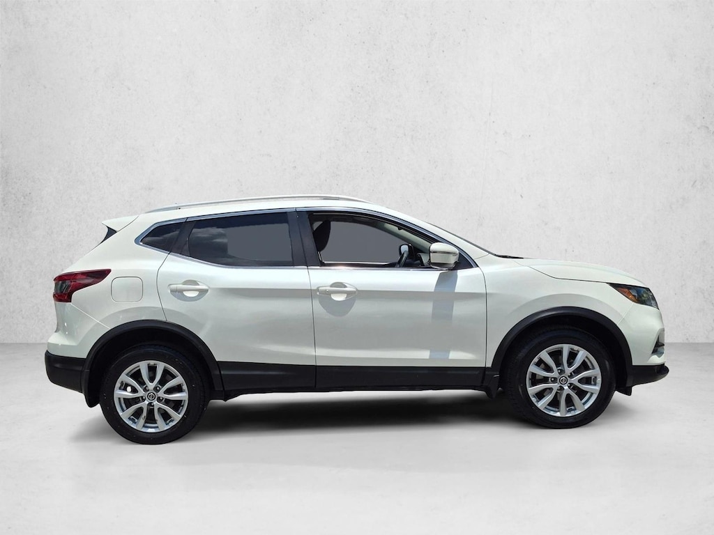 Used 2020 Nissan Rogue Sport SV SUV