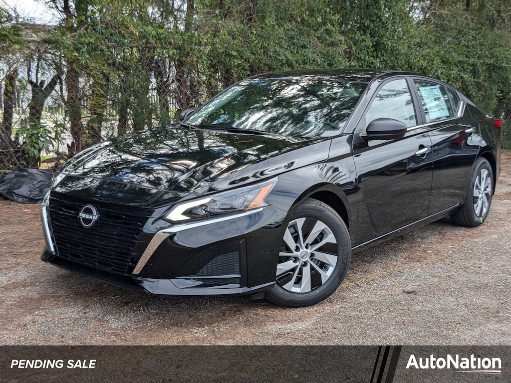 Certified 2025 Nissan Altima S Sedan