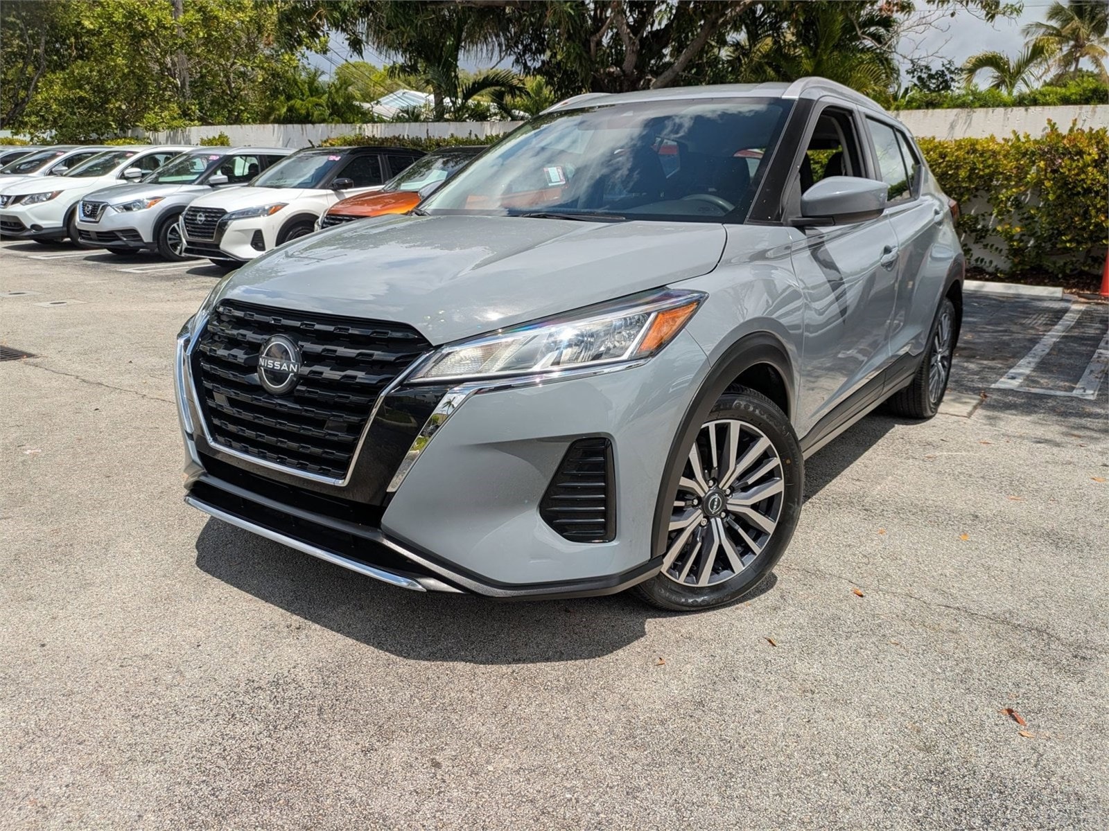 2022 Nissan Kicks SV