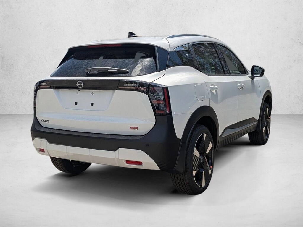 New 2026 Nissan Kicks SR SUV