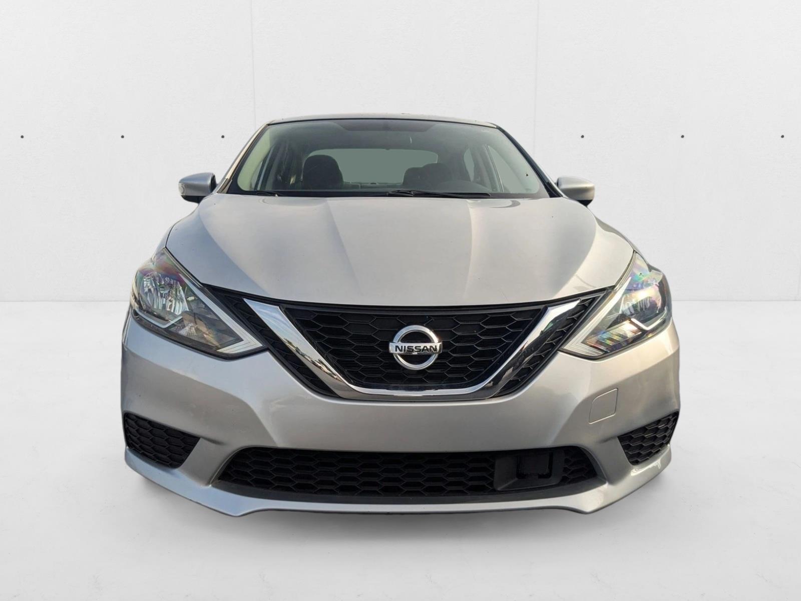 2018 Nissan Sentra SV photo 2