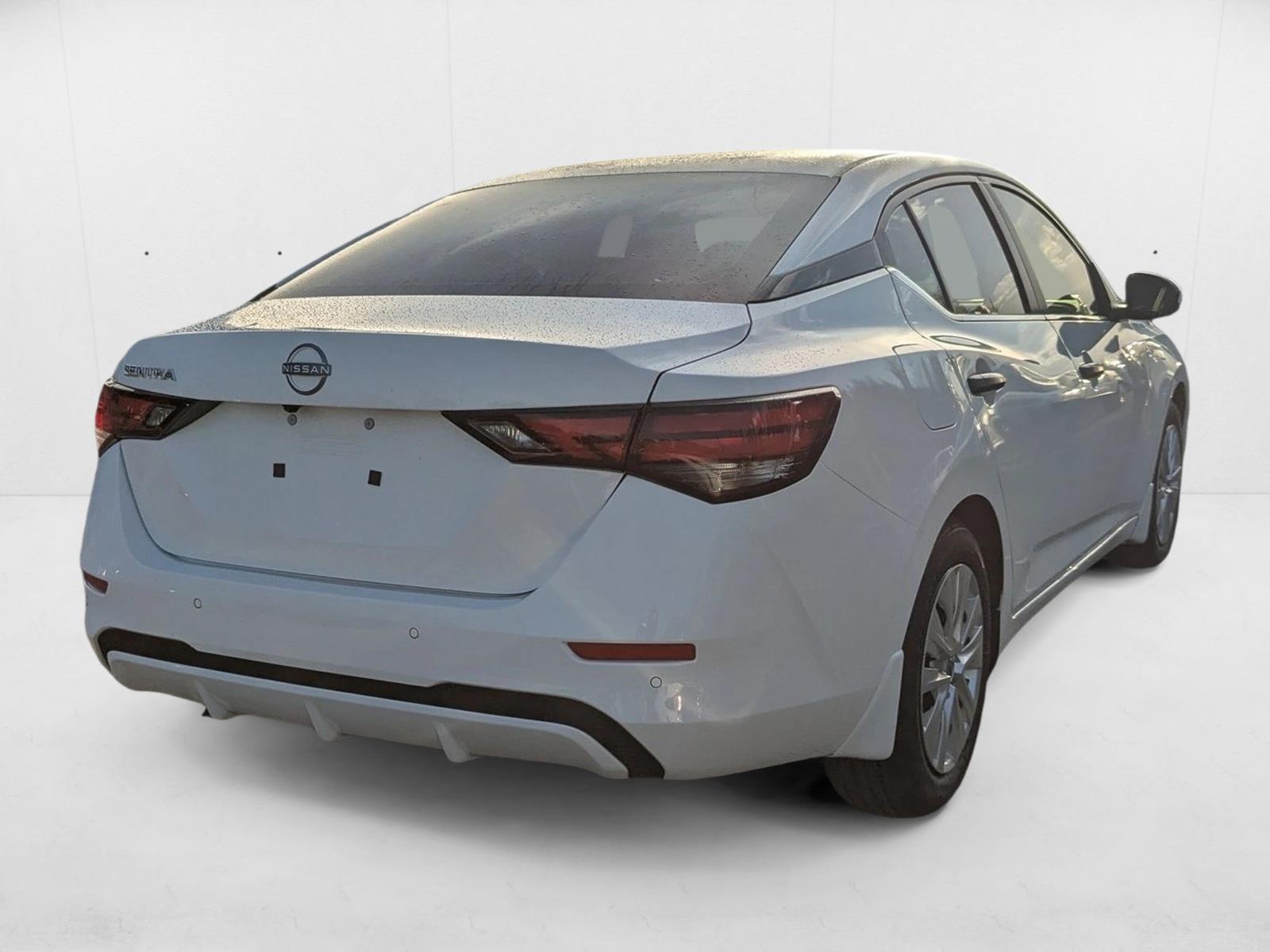 2025 Nissan Sentra S photo 2