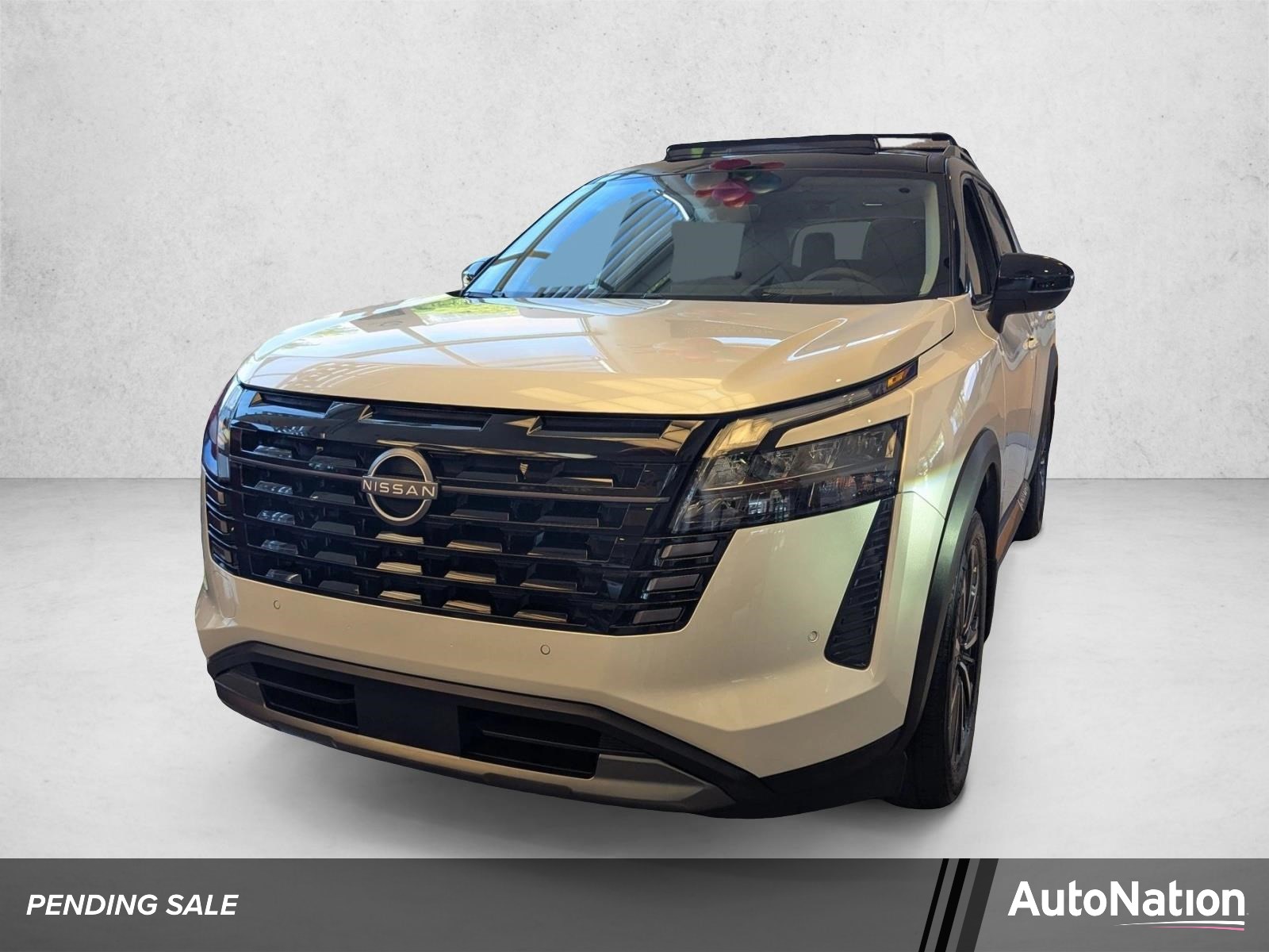 2026 Nissan Pathfinder Platinum 4WD's photo