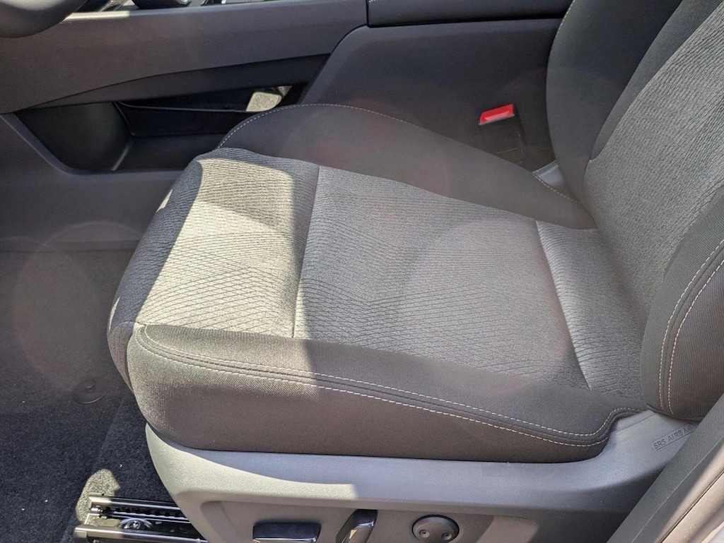 New 2026 Nissan Rogue SV SUV