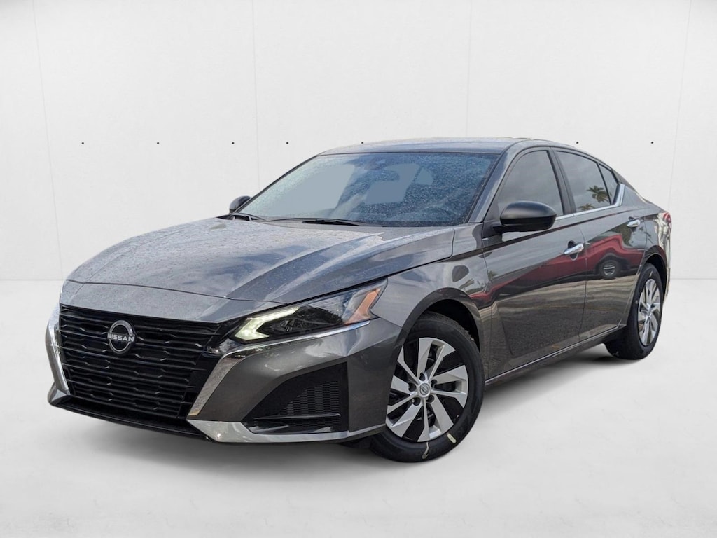 New 2025 Nissan Altima S Sedan