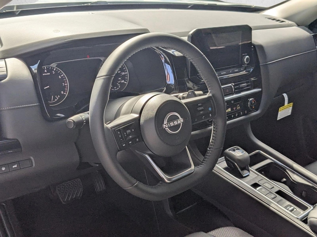 New 2025 Nissan Pathfinder SV SUV