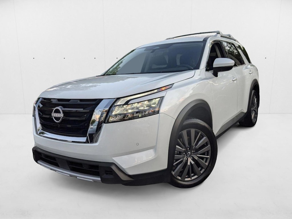 Certified 2025 Nissan Pathfinder SL SUV