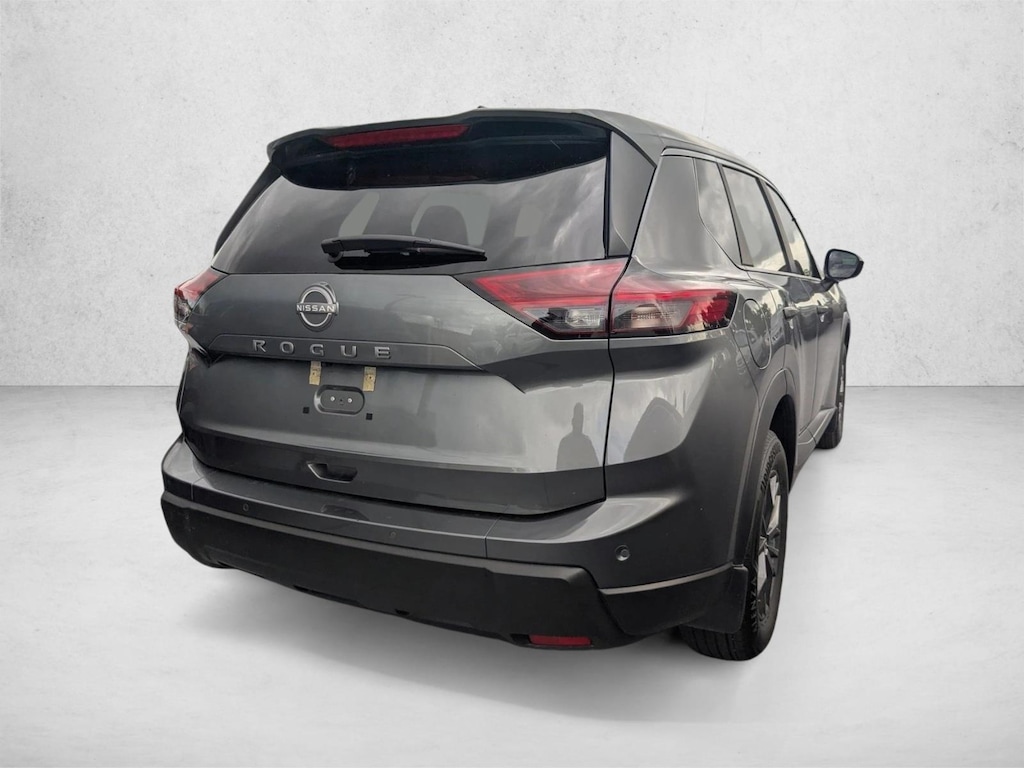 Certified 2025 Nissan