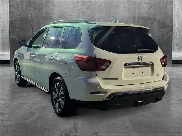 Image 8 of 2019 Nissan Pathfinder SV SUV