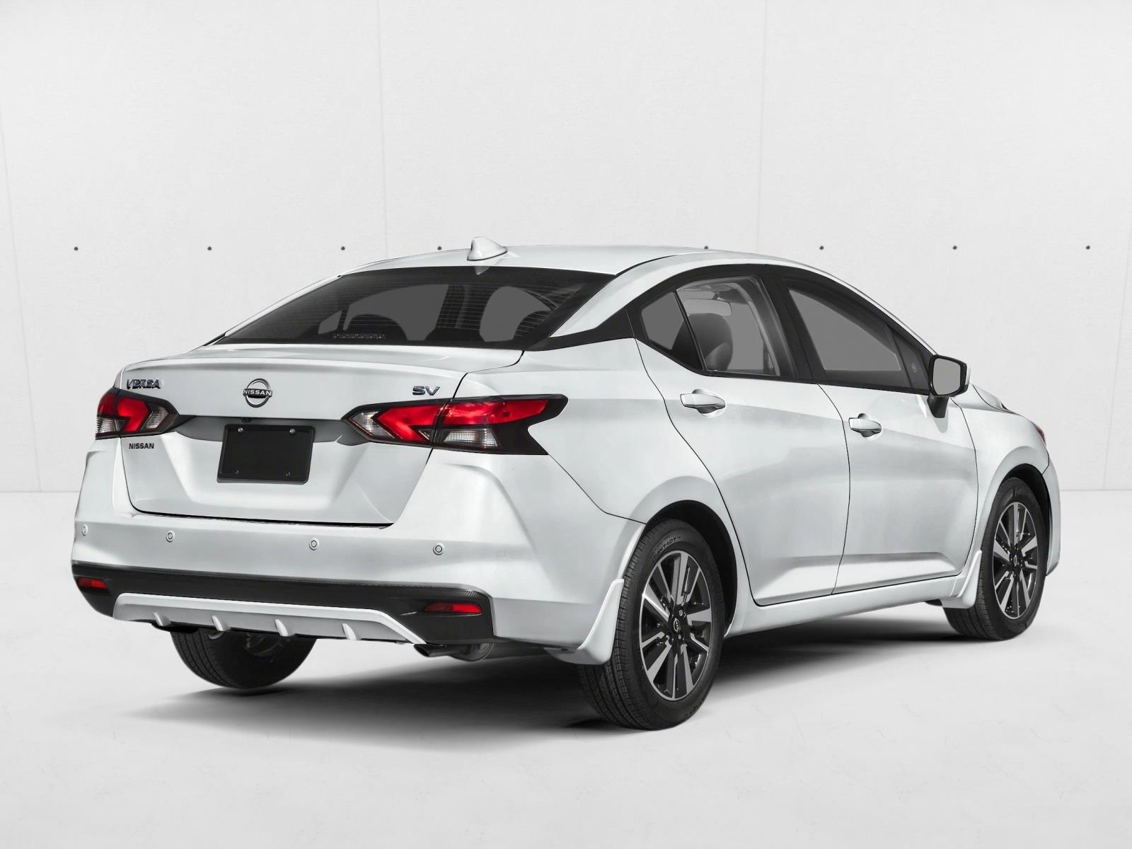 2025 Nissan Versa SV photo 2