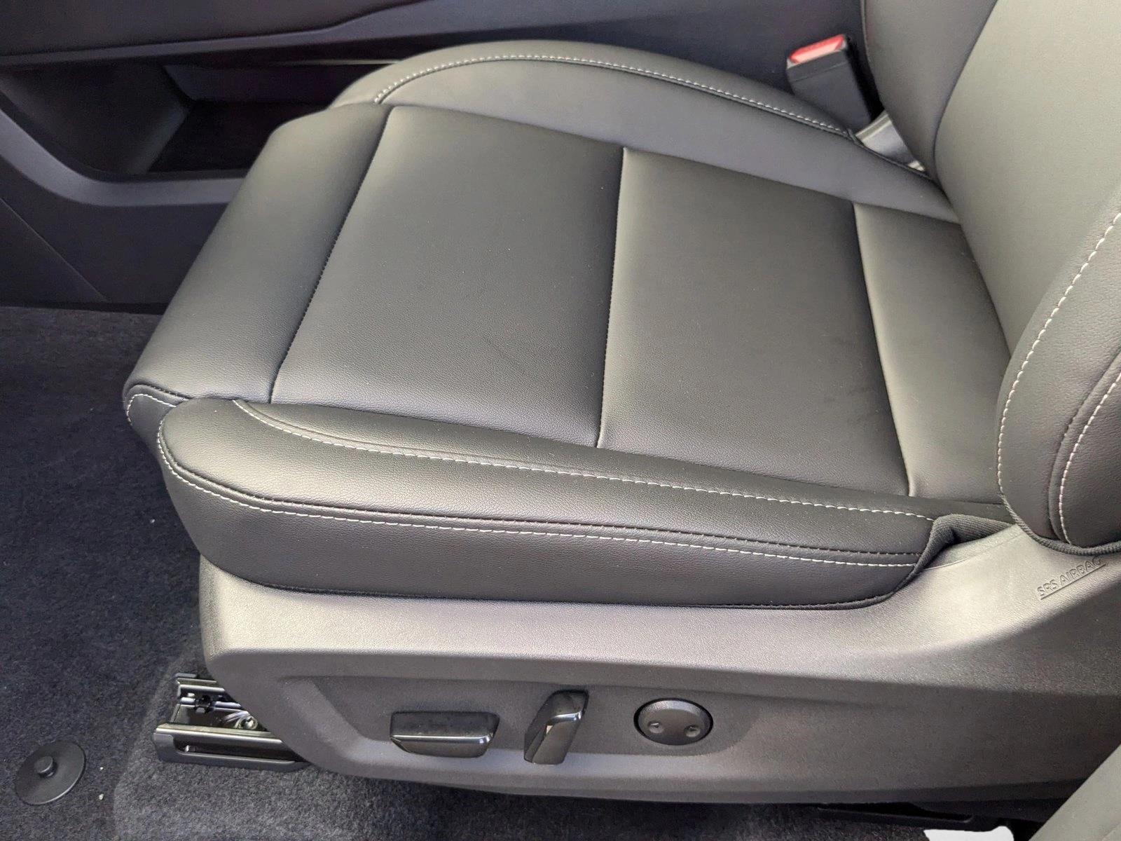 2026 Nissan Murano SV photo 4