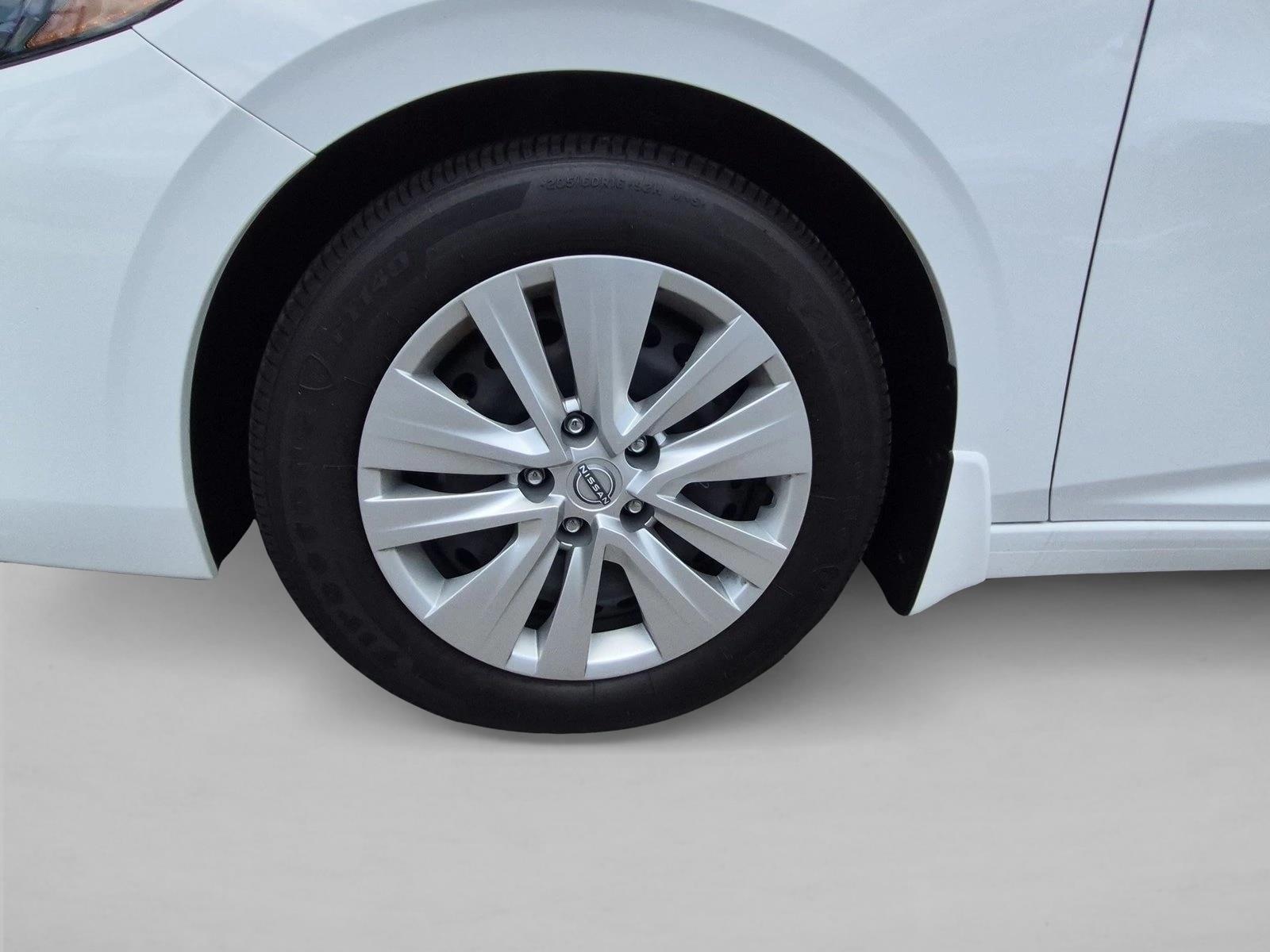 2025 Nissan Sentra S - Photo 22