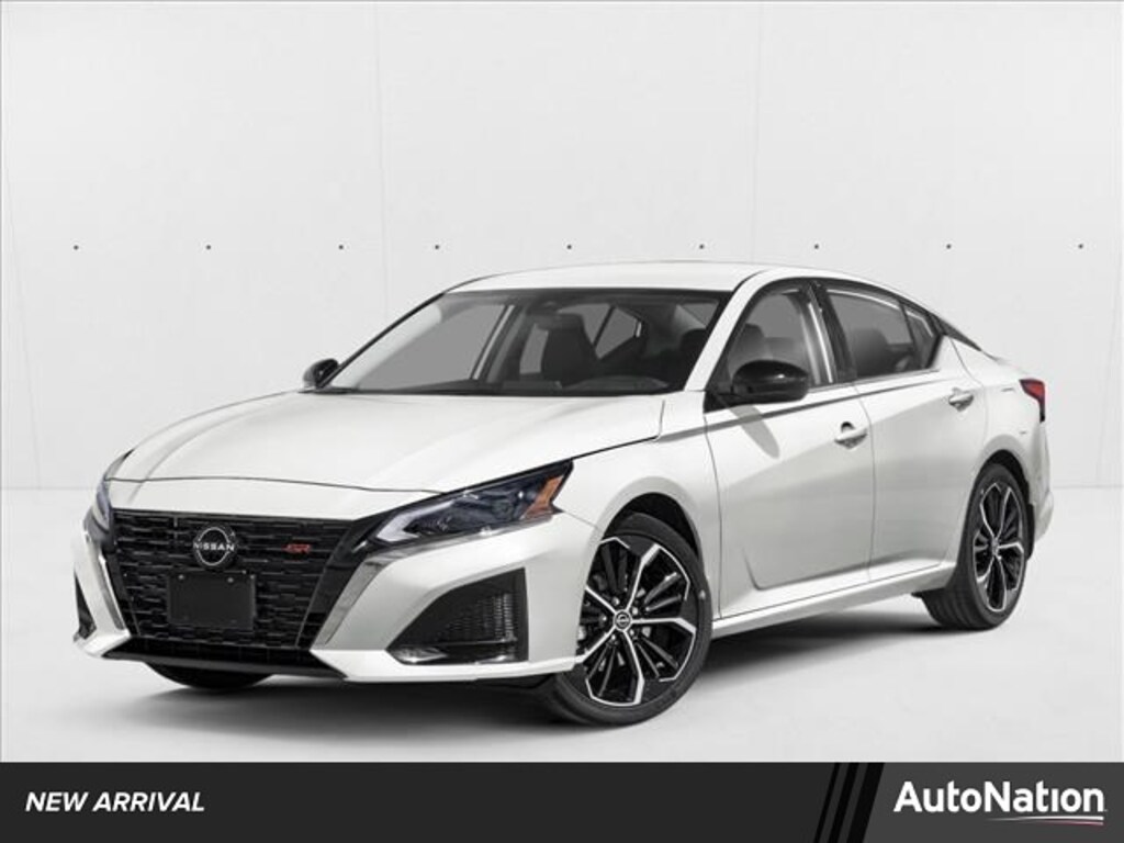 New 2026 Nissan Altima SR Sedan