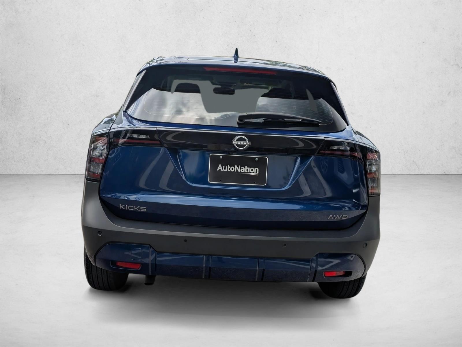 2025 Nissan Kicks S AWD - Photo 7