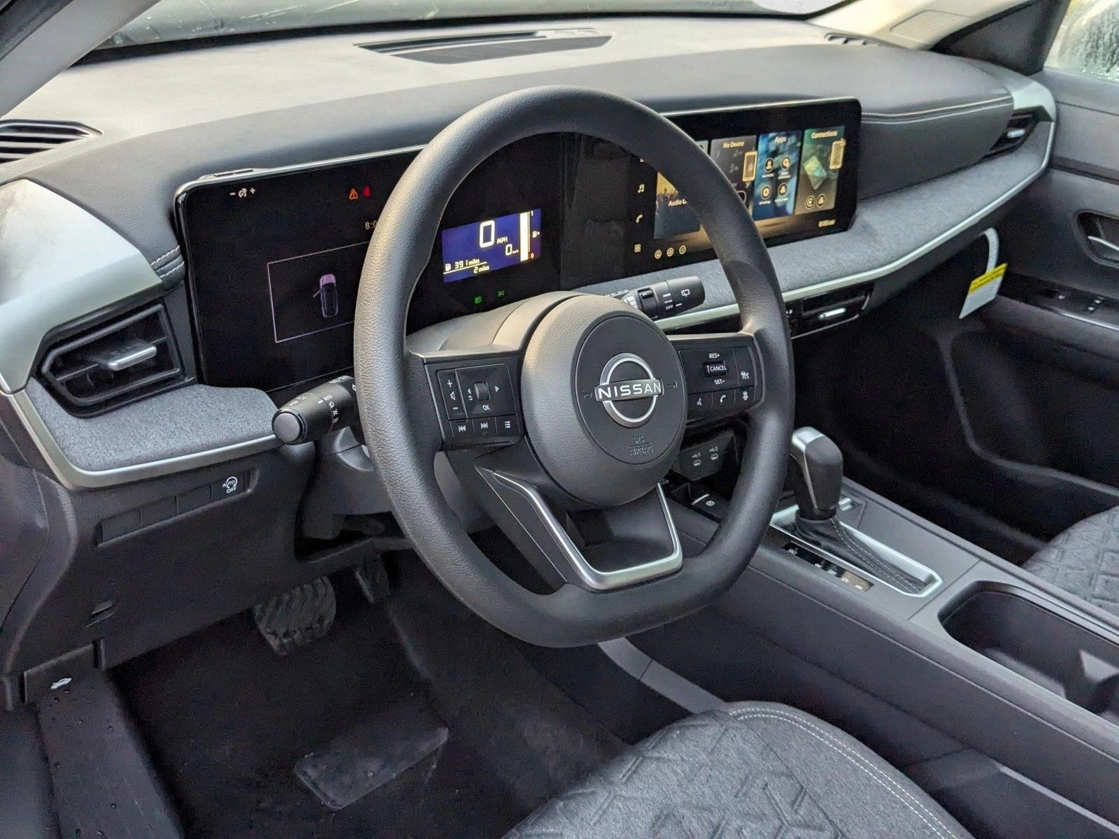 2026 Nissan Kicks SV photo 3