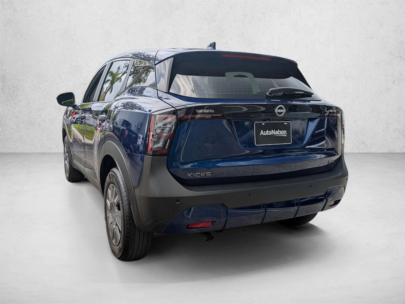 2025 Nissan Kicks S AWD - Photo 8