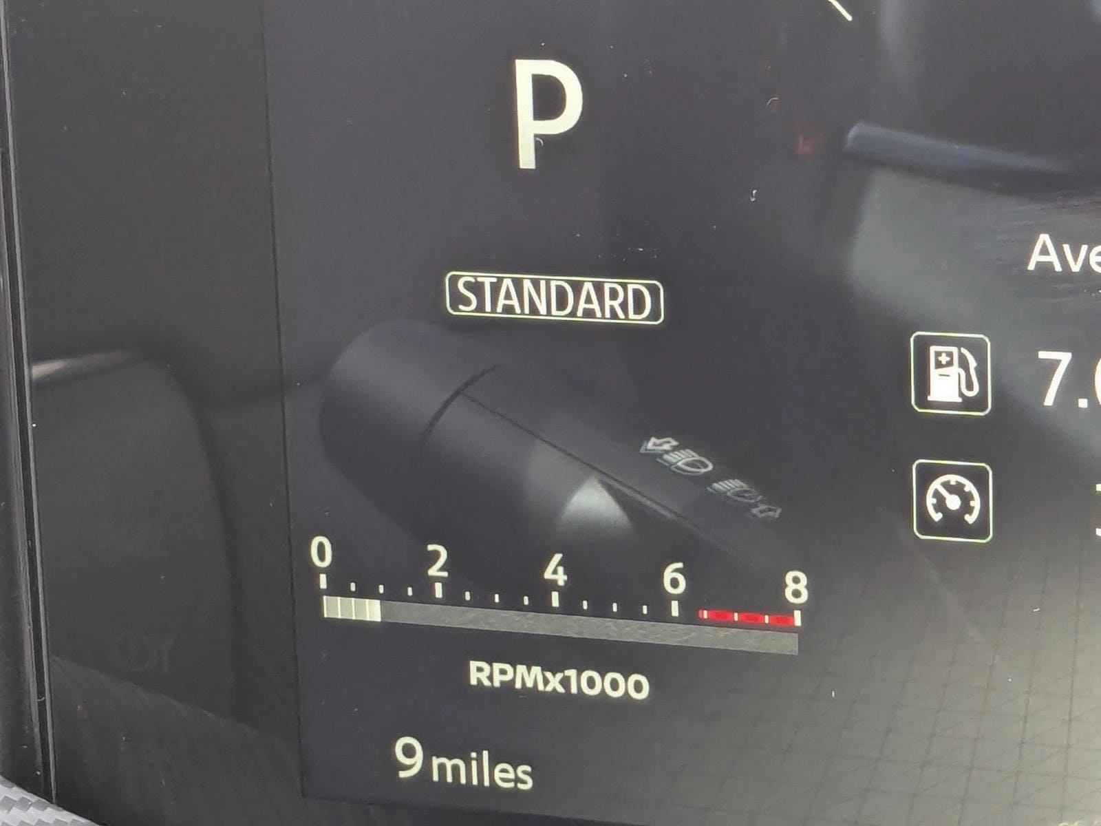 2026 Nissan KICKS SR - Photo 10