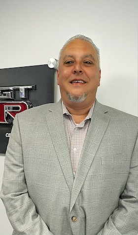 Staff member Eddy Socias from ID_12972a332e4f
