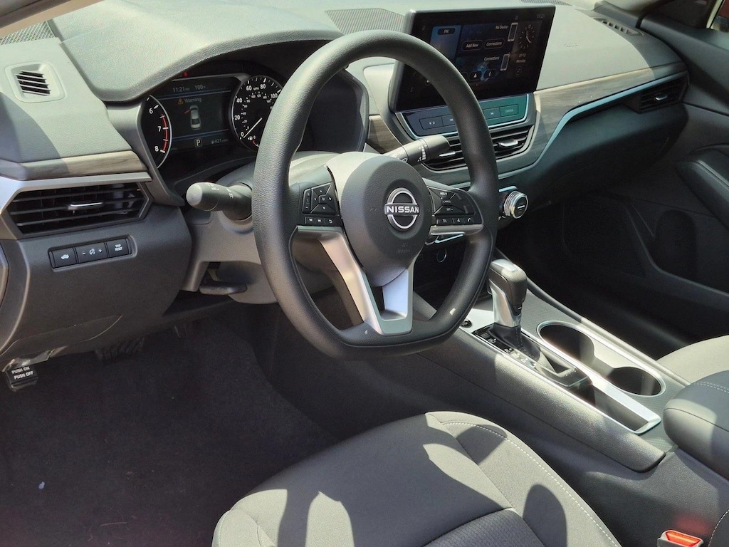 New 2026 Nissan Altima SV Sedan