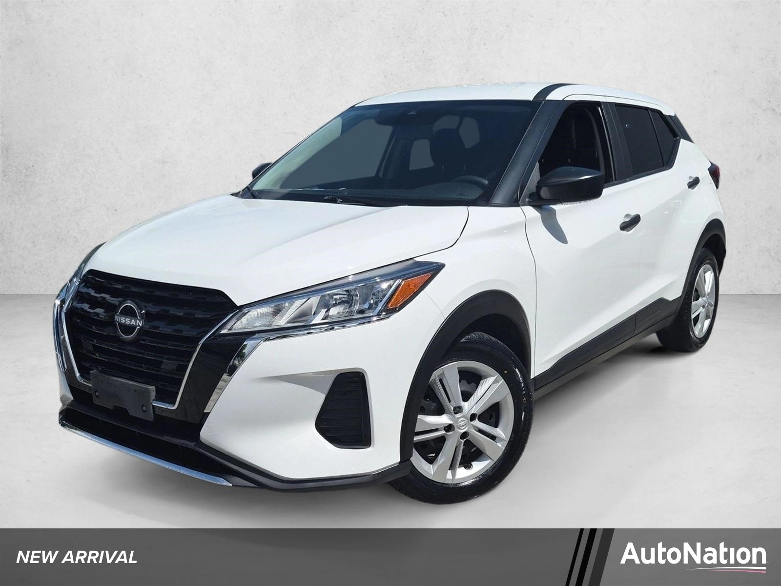 2023 Nissan Kicks