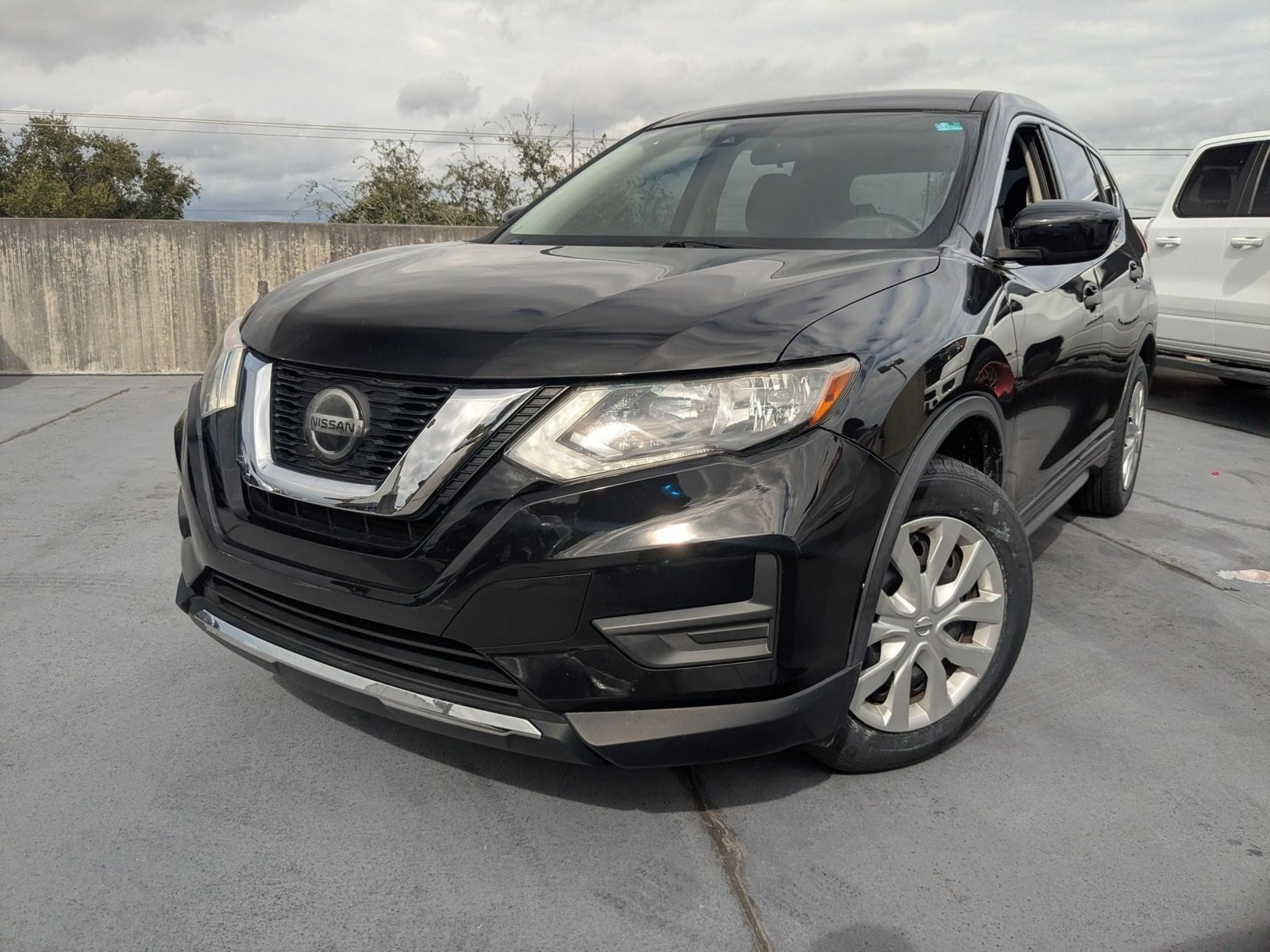 2020 Nissan Rogue S