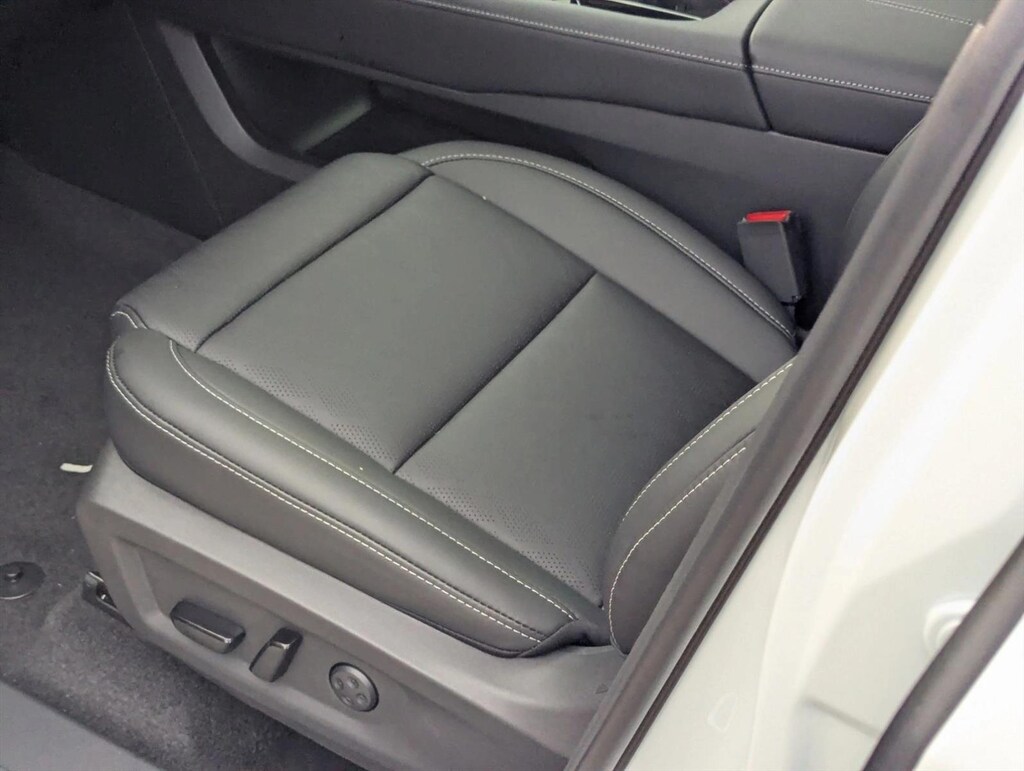 New 2026 Nissan Murano Platinum SUV