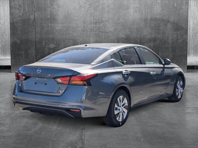 2025 Nissan Altima S photo 2