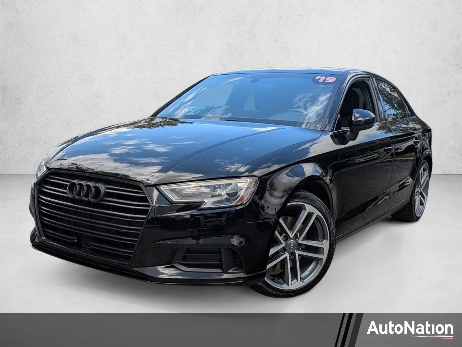 2019 Audi A3 2.0T FWD S tronic Premium's photo