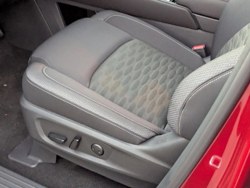 New 2026 Nissan Pathfinder SV SUV